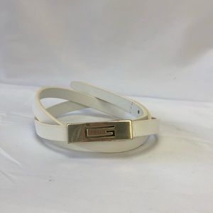 Vintage Skinny White Leather Guess Belt
